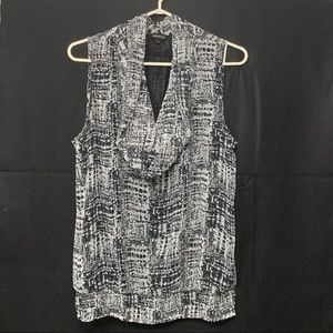 Jessica Sleeveless Blouse Cowl Neckline Black and White Size 12